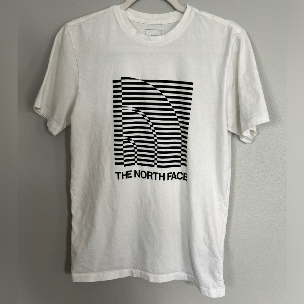 5/$20 The North Face White Short Sleeve Tee